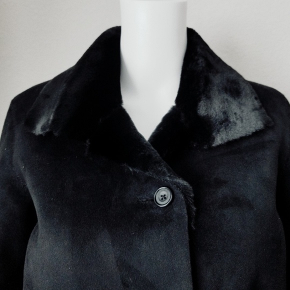 LOFT Black EUC faux suede jacket - Picture 3 of 3